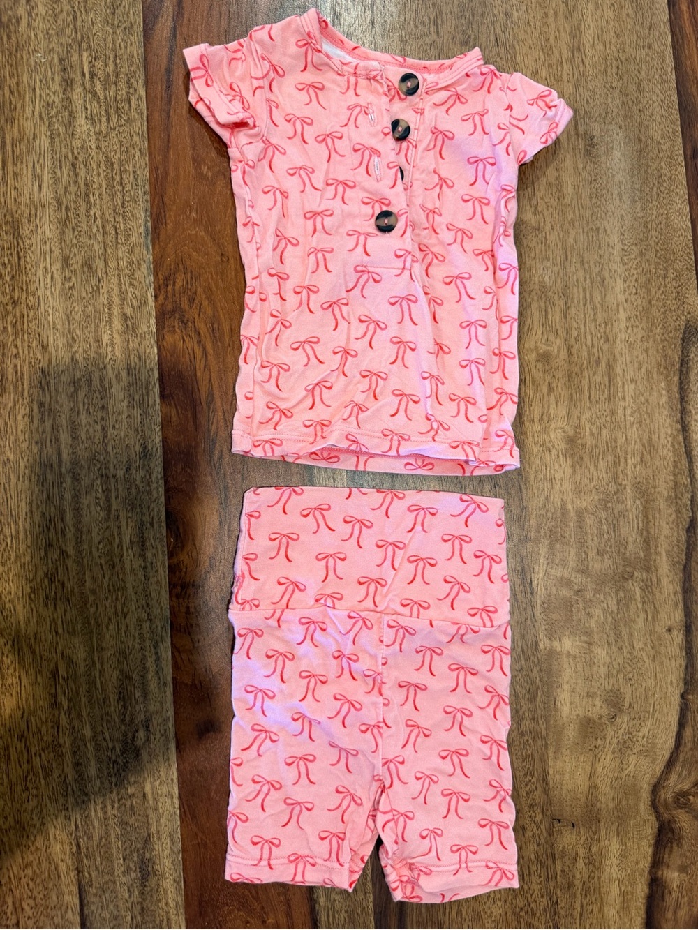 Lou Lou & company shortie set bows